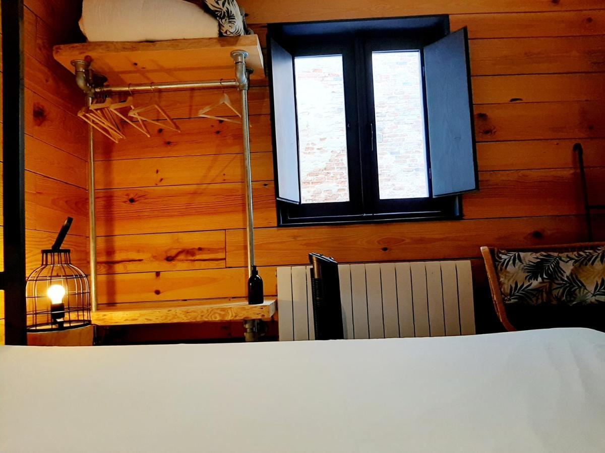 Hostal Erasmus By Gaiarooms Salamanca Eksteriør bilde