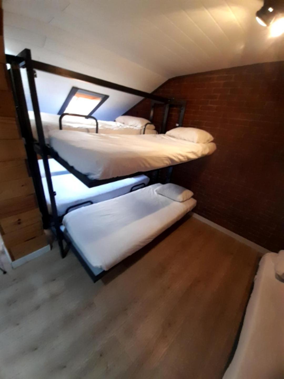 Hostal Erasmus By Gaiarooms Salamanca Eksteriør bilde
