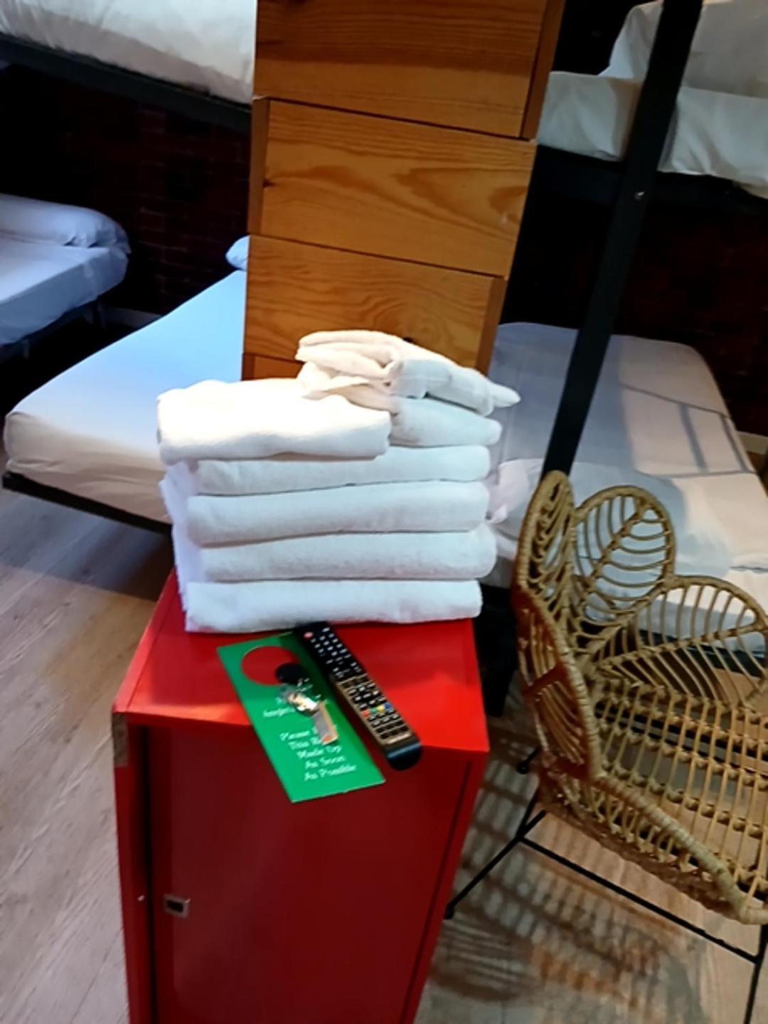 Hostal Erasmus By Gaiarooms Salamanca Eksteriør bilde