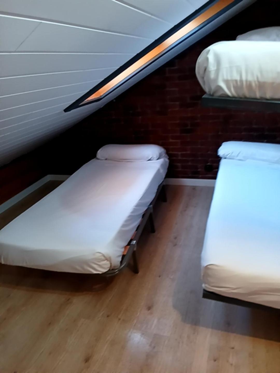 Hostal Erasmus By Gaiarooms Salamanca Eksteriør bilde